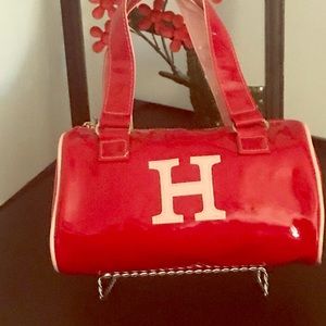 Classic plastic red girl connection H bag